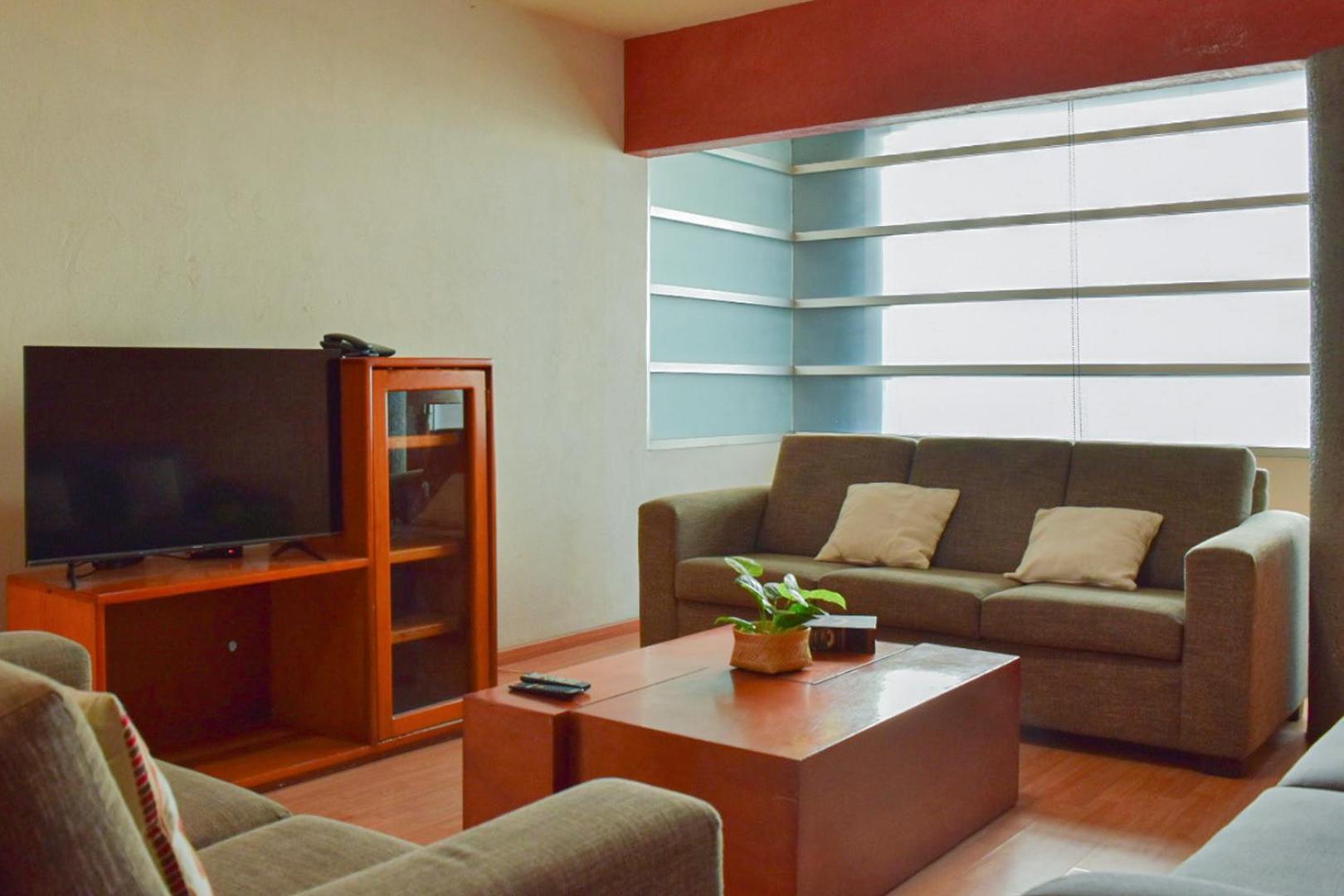 Valentin House, Very Spacious And Cozy. Holiday home San Luis Potosi